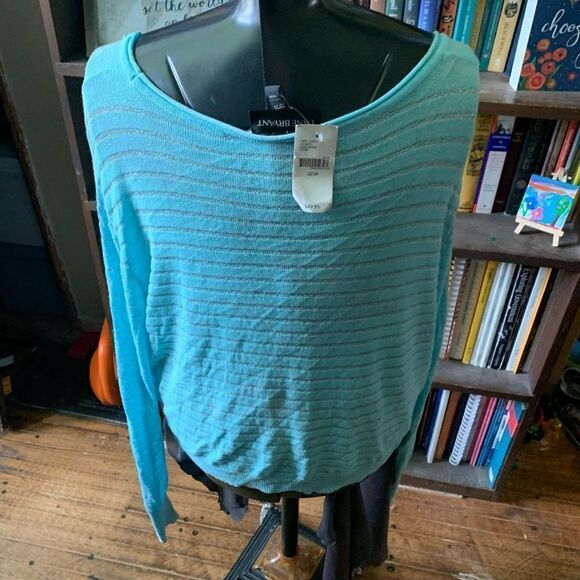 Lane Bryant turquoise shimmery cropped lightweight 22/24 sweater - Picture 2 of 3